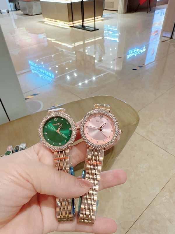 ブランド時計角部分ディテール